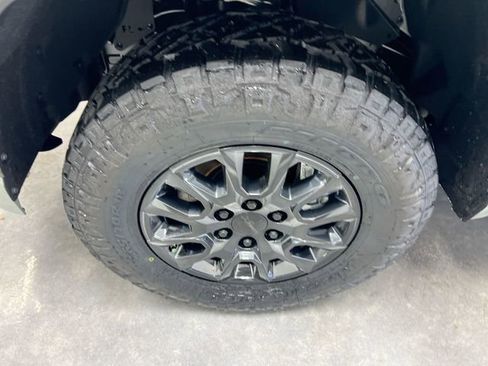 New 2025 Toyota Tundra SR5 w/ SR5 Convenience Package image 11