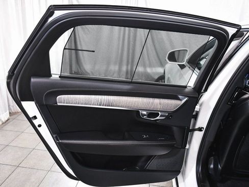 Used 2023 Volvo S90 B6 Ultimate w/ Protection Package image 11