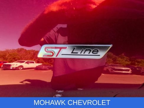 Used 2025 Ford Explorer ST-Line w/ ST-Line Street Pack AWD/4WD image 33