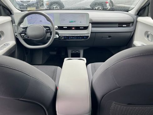 Certified 2024 Hyundai Ioniq 5 SEL RWD image 12