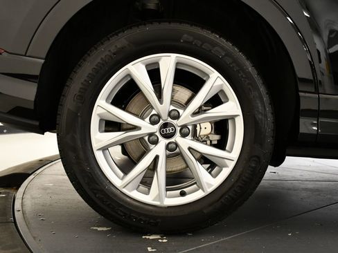 Used 2025 Audi Q3 2.0T Premium w/ Convenience Package image 15