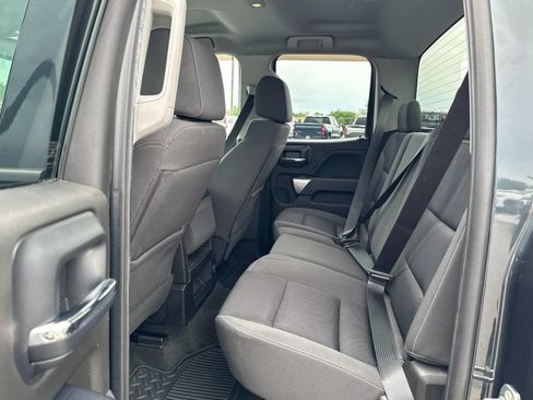 Used 2018 Chevrolet Silverado 1500 LT w/ All Star Edition AWD/4WD image 10