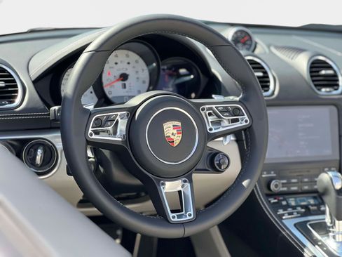 Used 2025 Porsche 718 Boxster GTS image 10