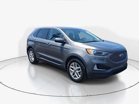 Certified 2024 Ford Edge SEL AWD/4WD image 3