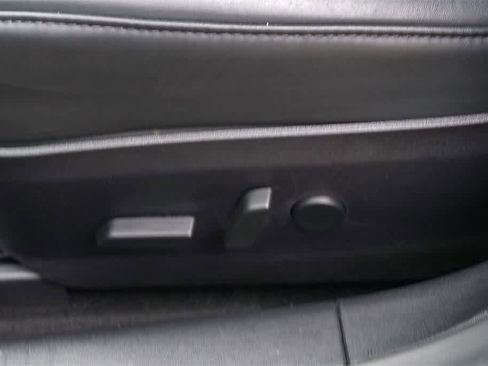 Used 2018 Tesla Model 3 Long Range image 19