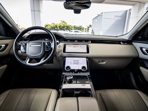 Used 2020 Land Rover Range Rover Velar S image 27