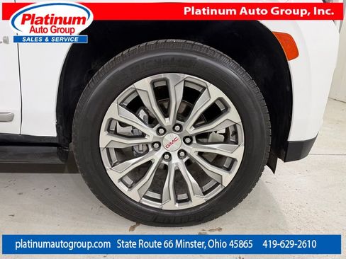Used 2021 GMC Yukon Denali w/ Denali Premium Package AWD/4WD image 59