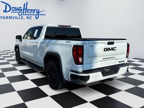 Used 2021 GMC Sierra 1500 Elevation w/ LPO, Elevation Black Package AWD/4WD image 3