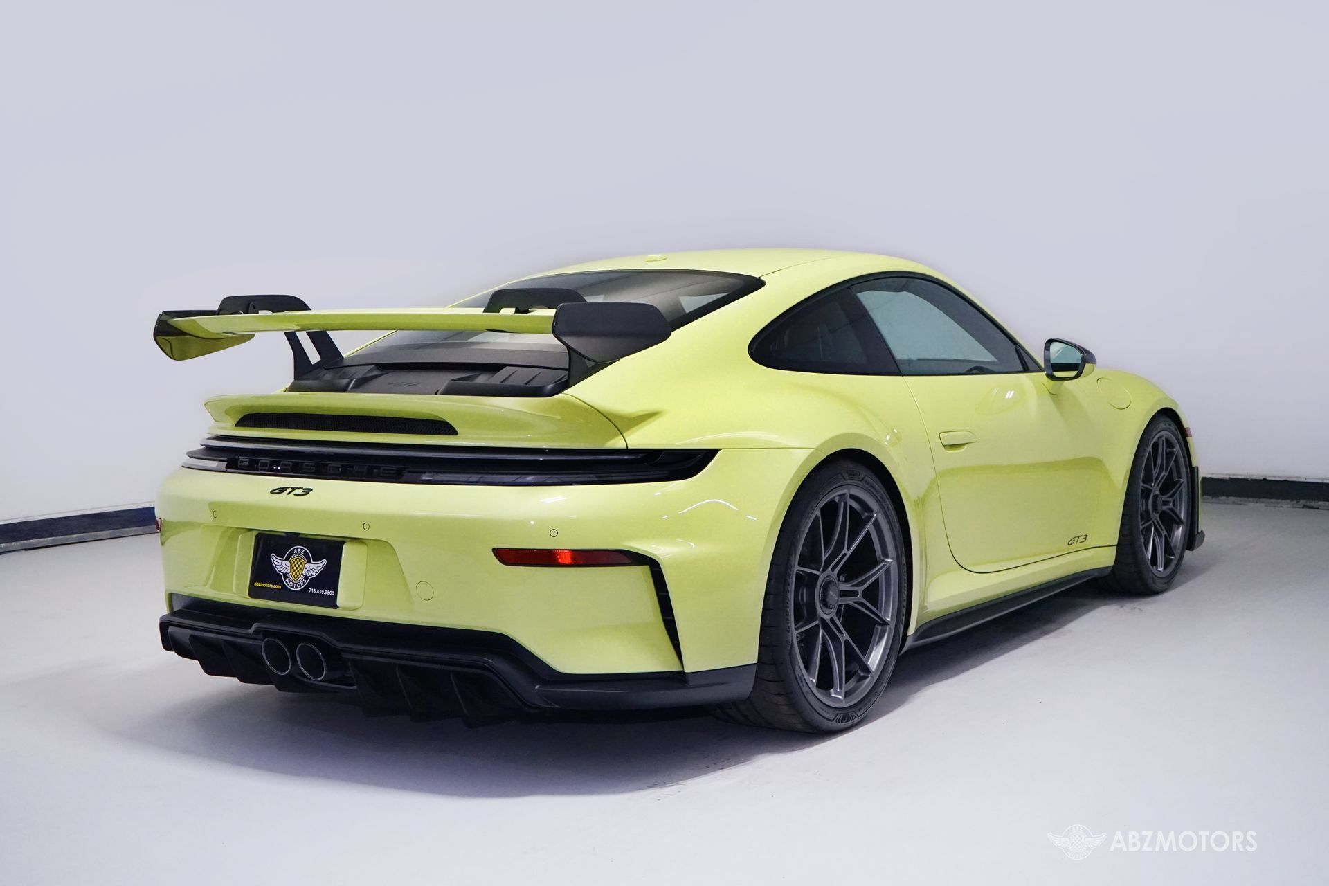 Used 2026 Porsche 911 GT3 RWD image 5