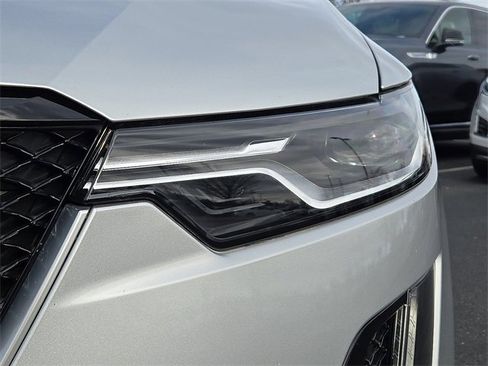 Used 2020 Cadillac XT6 Sport image 9