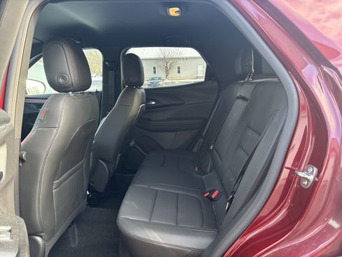 Used 2024 Chevrolet TrailBlazer RS w/ Convenience Package image 14