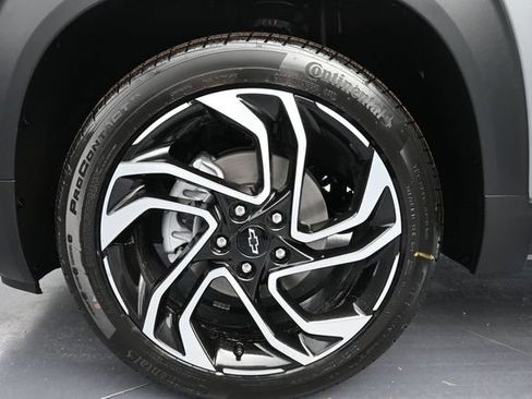 New 2026 Chevrolet TrailBlazer RS w/ Convenience Package FWD image 17