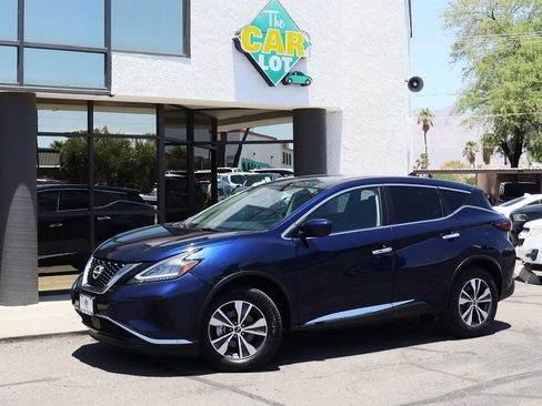Used 2023 Nissan Murano S image 3