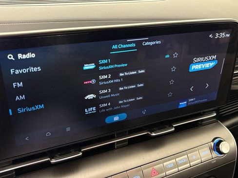 Used 2024 Hyundai Kona SE FWD image 25