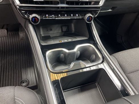 Used 2026 Chevrolet Traverse LT w/ LPO, Floor Liner Package image 27