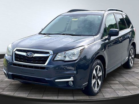 Used 2018 Subaru Forester 2.5i Premium AWD/4WD image 12
