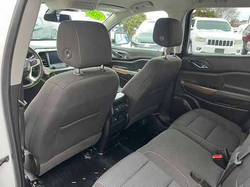 Used 2020 GMC Acadia SLE w/ Driver Convenience Package image 20