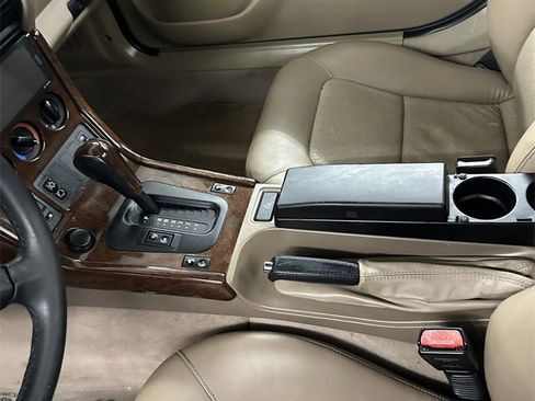 Used 1998 BMW Z3 1.9 image 17