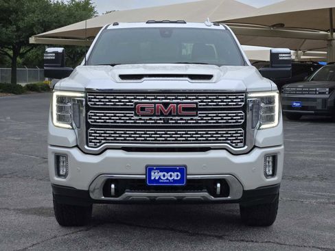 Certified 2022 GMC Sierra 2500 Denali w/ Denali Ultimate Package AWD/4WD image 2