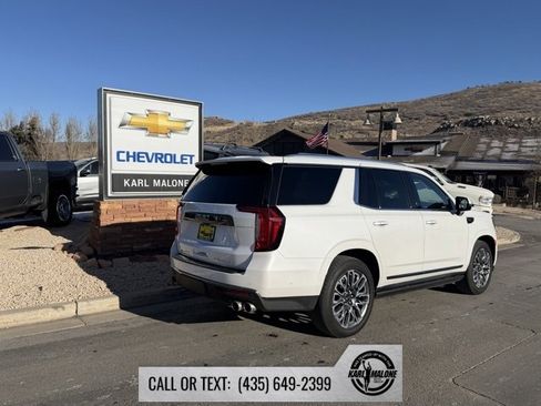Used 2024 GMC Yukon Denali Ultimate image 3
