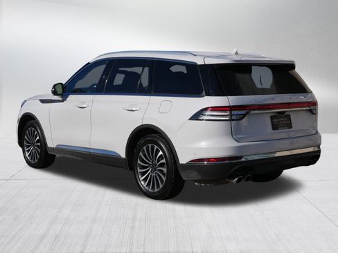 Used 2022 Lincoln Aviator Reserve w/ Equipment Group 201A image 5