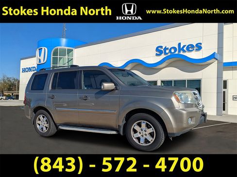 Used 2011 Honda Pilot Touring image 1