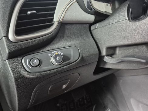 Used 2020 Chevrolet Trax LS w/ Tint and Cruise Package image 17