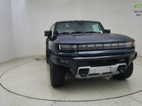 Used 2025 GMC Hummer EV 3X w/ LPO, Illumination Package AWD/4WD image 70