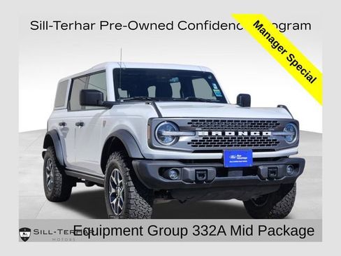 Certified 2025 Ford Bronco Badlands image 1