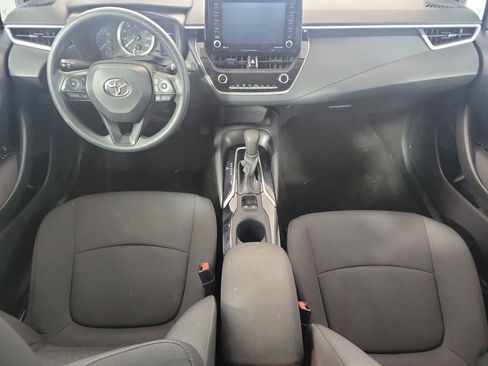 Used 2022 Toyota Corolla LE image 14