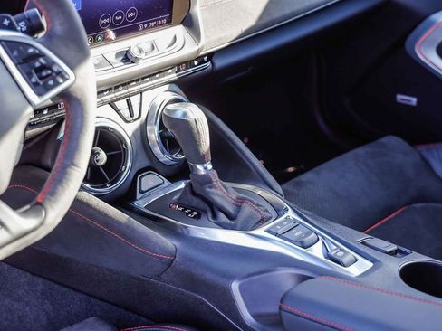 Used 2022 Chevrolet Camaro ZL1 image 22