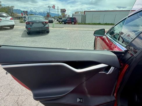 Used 2016 Tesla Model S 75D AWD/4WD image 23