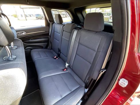 Used 2019 Jeep Grand Cherokee Laredo image 20