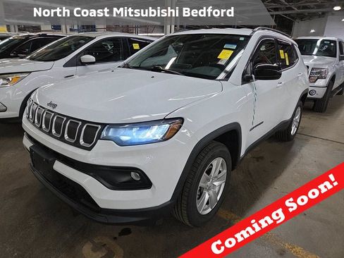 Used 2022 Jeep Compass Latitude AWD/4WD image 1