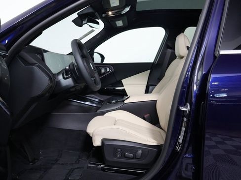 New 2026 BMW X3 xDrive30 w/ Premium Package AWD/4WD image 5