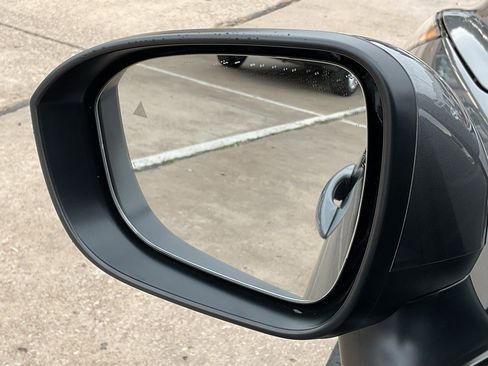 New 2026 Nissan Rogue SV image 10