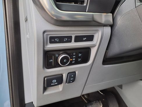 Used 2023 Ford F150 Lariat w/ Equipment Group 502A High image 27