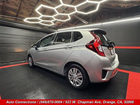 Used 2015 Honda Fit LX image 4