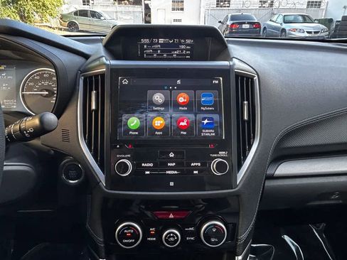 Used 2019 Subaru Forester Limited AWD/4WD image 18