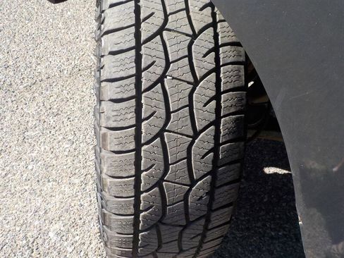 Used 2012 Nissan Xterra S image 10