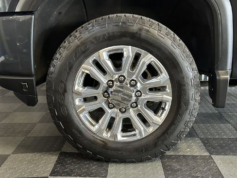 Used 2021 GMC Sierra 3500 Denali w/ Denali Ultimate Package image 32