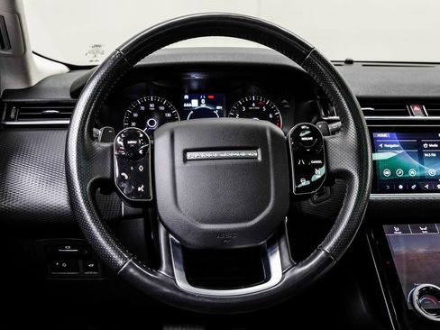 Used 2020 Land Rover Range Rover Velar S image 18