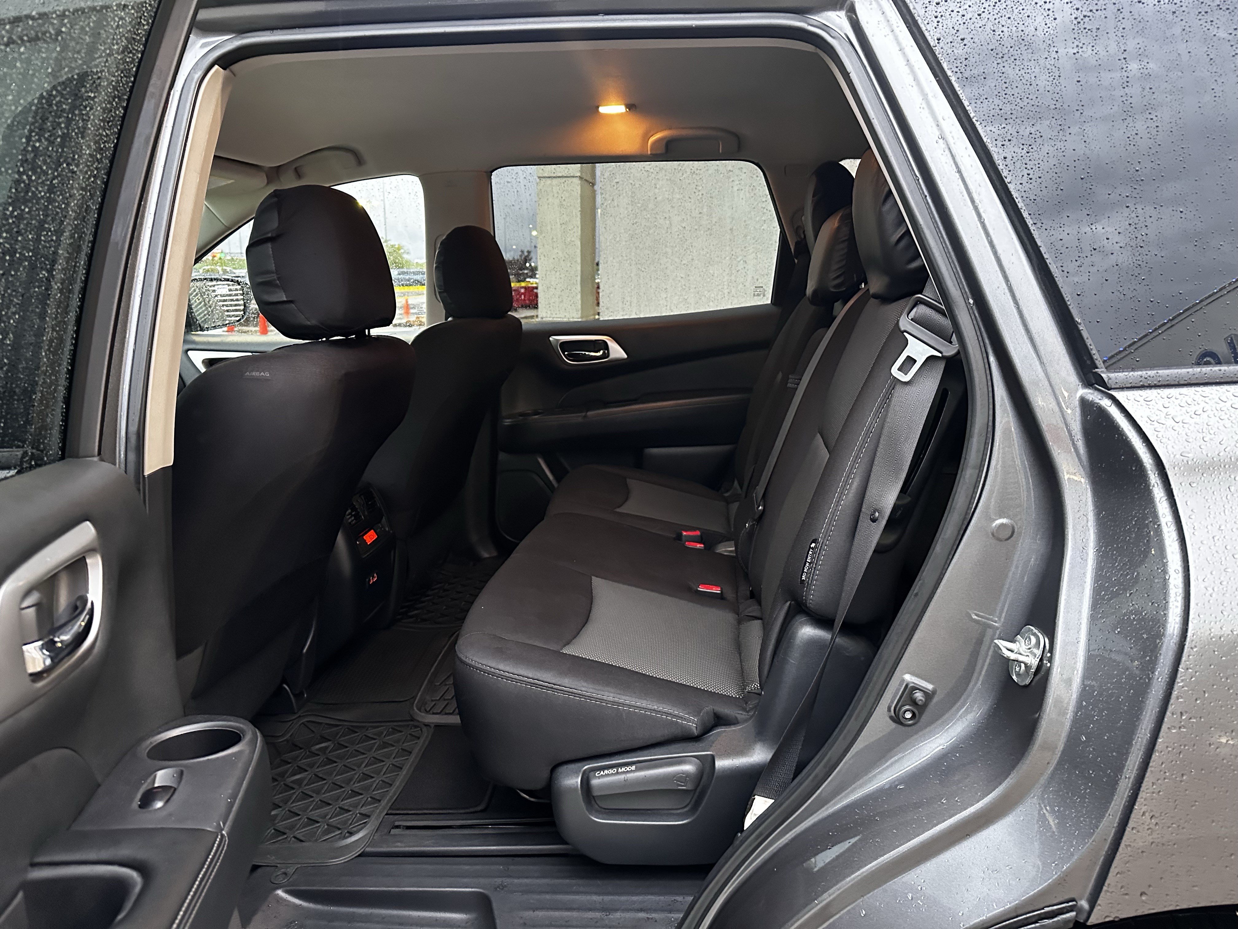 Used 2020 Nissan Pathfinder SV AWD/4WD image 9
