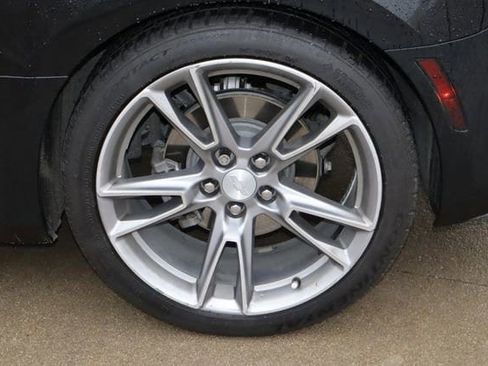 Used 2019 Chevrolet Camaro LT RWD image 28