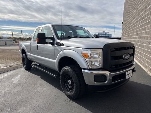 Used 2016 Ford F250 XL w/ Power Equipment Group image 3