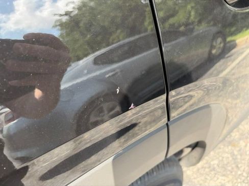 Used 2026 Chevrolet Trax LS FWD image 5