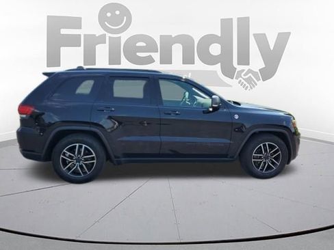 Used 2020 Jeep Grand Cherokee Trailhawk w/ Trailhawk Luxury Group AWD/4WD image 6
