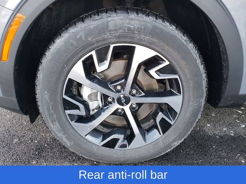 Used 2024 Kia Sportage EX image 28