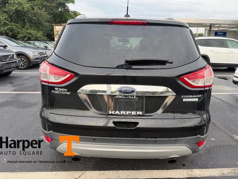 Used 2014 Ford Escape Titanium w/ Equipment Group 401A FWD image 4