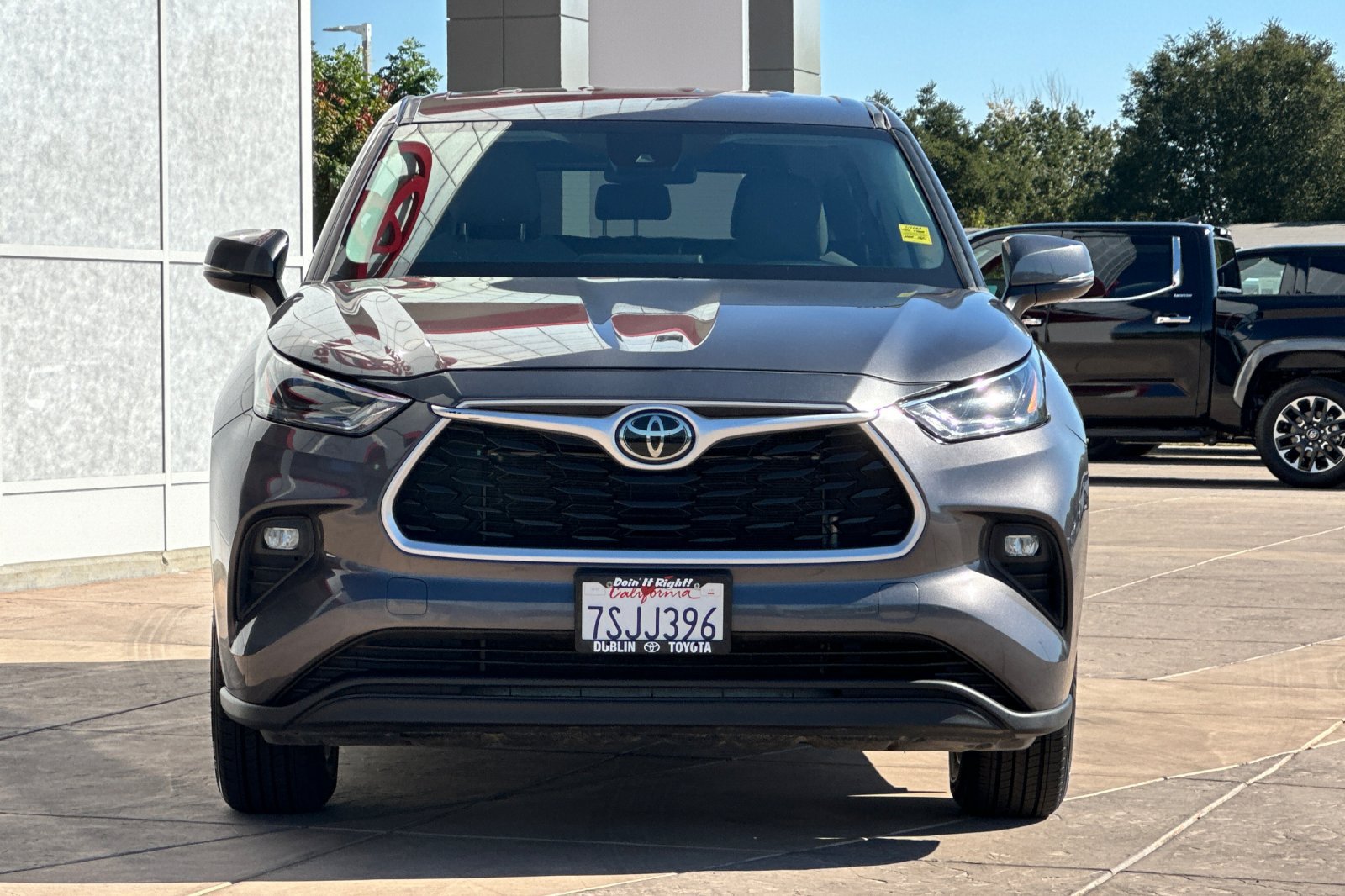 Certified 2022 Toyota Highlander LE AWD/4WD image 11